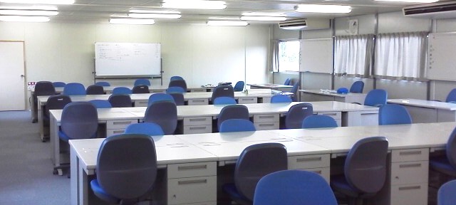 仮設事務所（プレハブ）