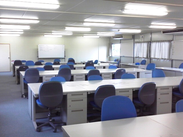 仮設事務所（プレハブ）