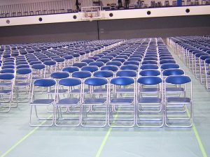 折りたたみ椅子