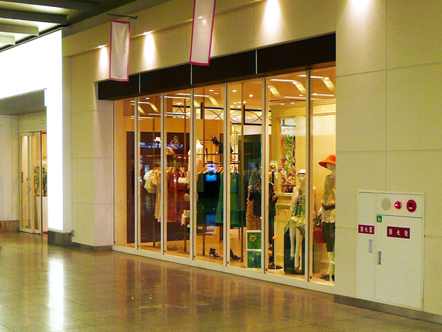 納入事例_閉店後の暑さ対策