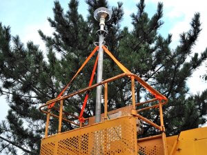 高所作業車への設置