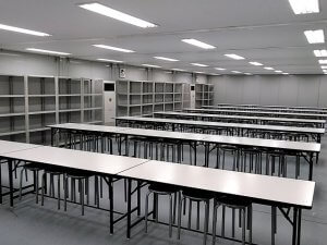 現場事務所の作業員休憩所