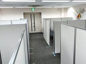 会議スペースの増設対策【パーテーションのレンタル事例】