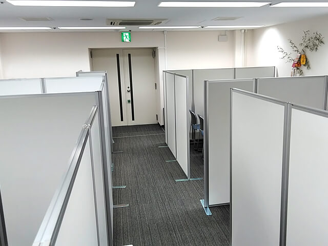 会議スペースの増設対策【パーテーションのレンタル事例】